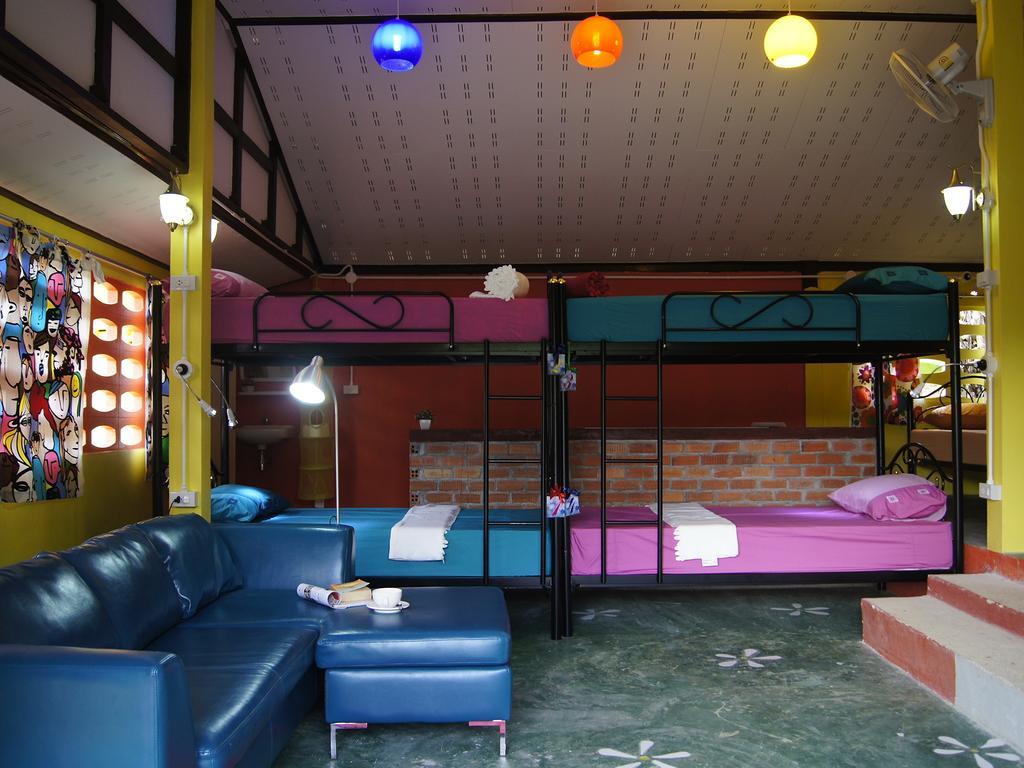 Dorm Des Fleurs Hostel Кхаулак Экстерьер фото